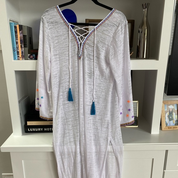 Pitusa caftan/beach cover up - Picture 2 of 6